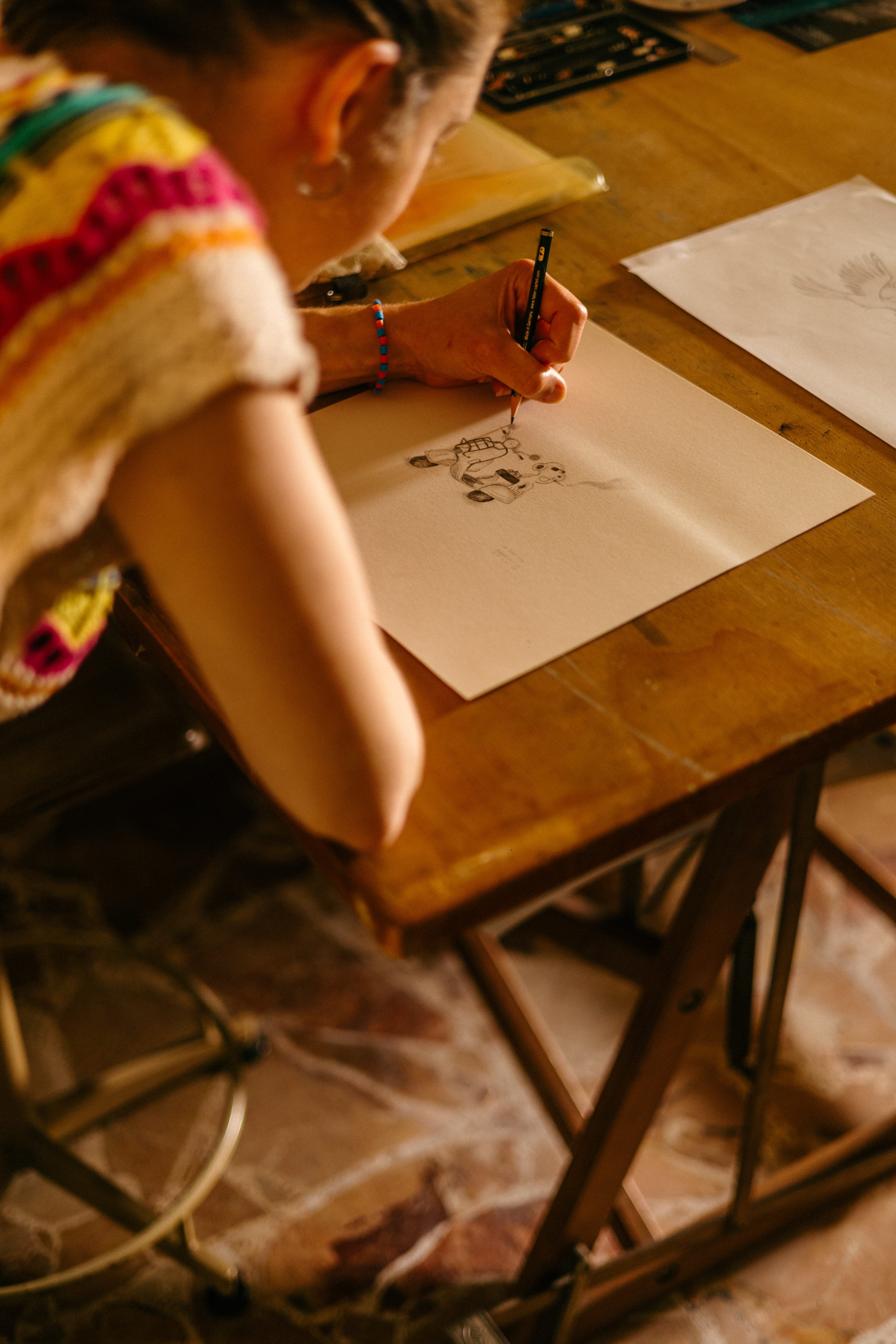 Laboratorio di storytelling e illustrazione in una loggia del borgo